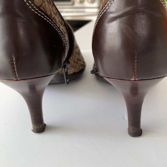 Boots - Picture 7 of 9